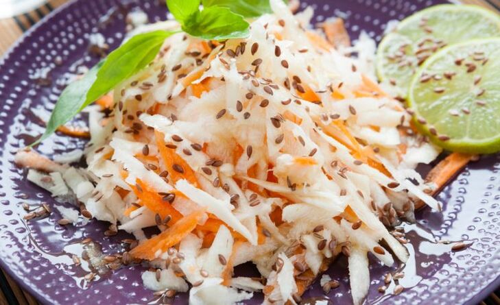 Apple, Pumpkin and Carrot Salad - A Source of Vitamins for Gout Sufferers